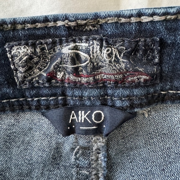 Silver Jeans Women's AIKO Skinny Dark Wash Fluid Denim Jeans 28 Ankle Zipper - Picture 4 of 16